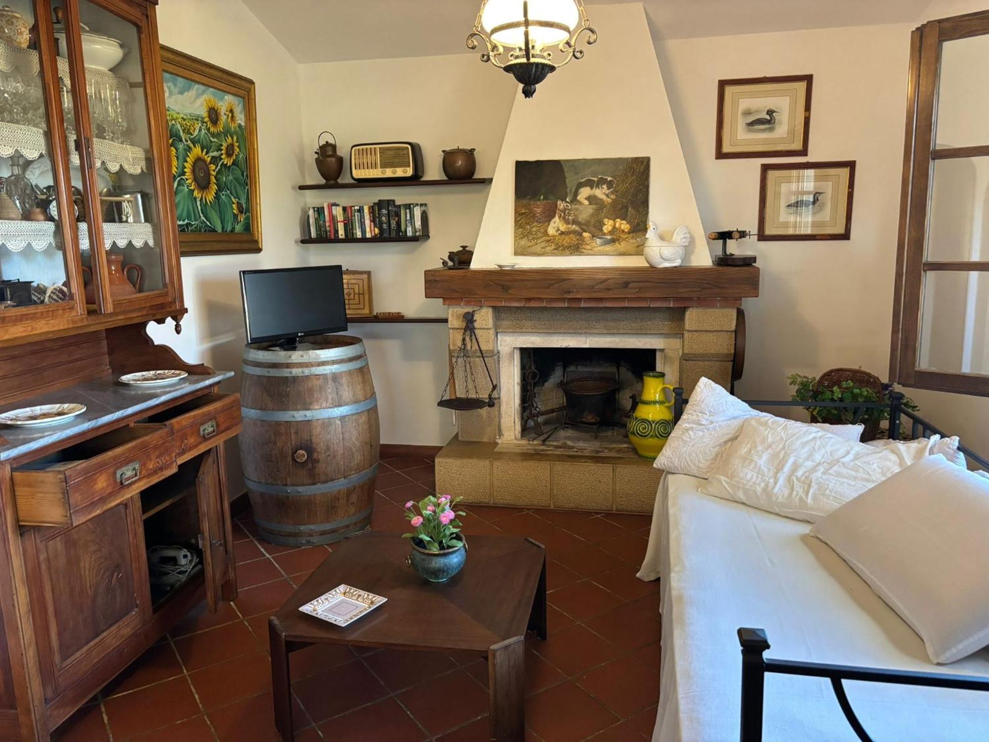 Cottage With A Great Fenced Garden In The Tuscan Countryside Cecina  Dış mekan fotoğraf