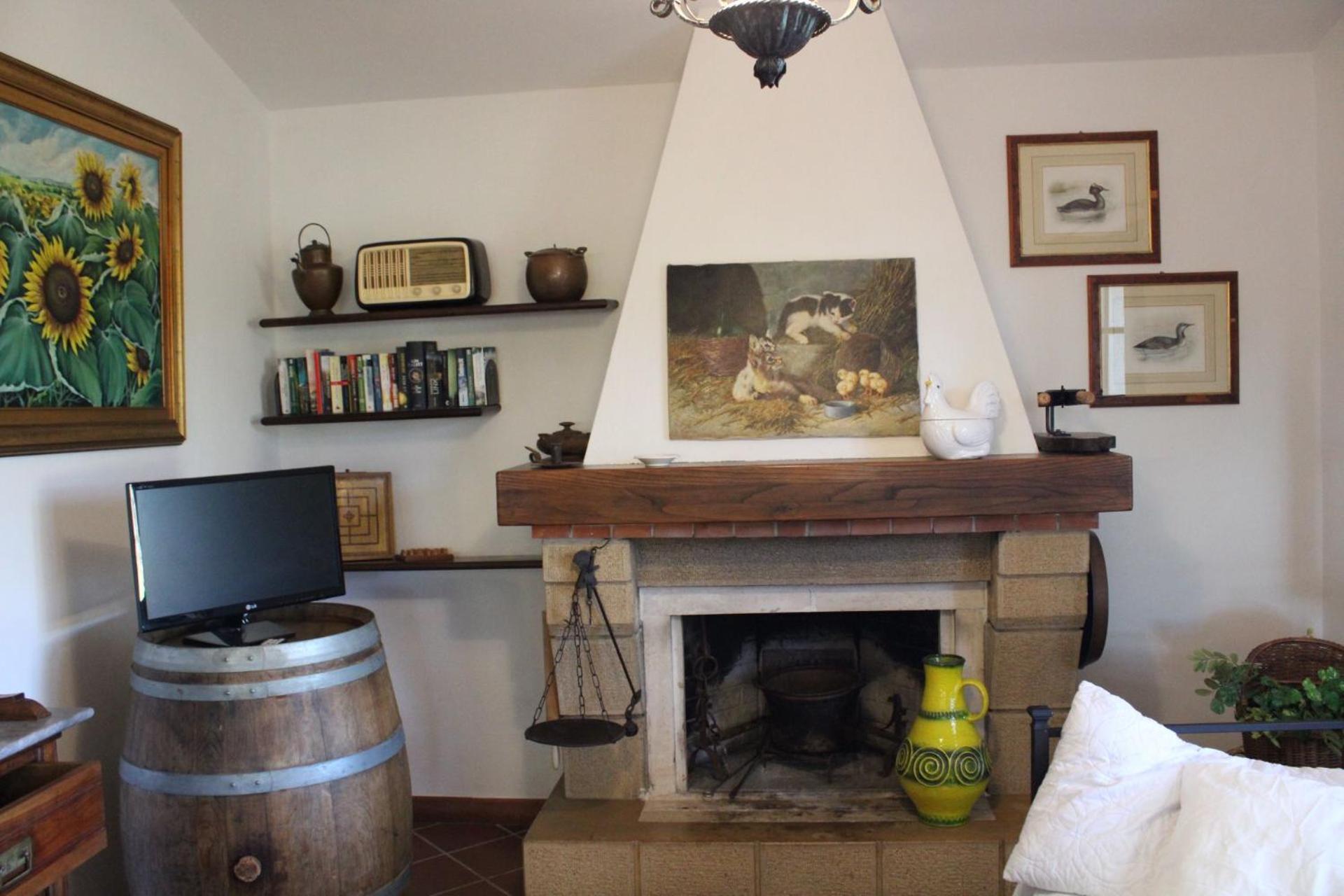 Cottage With A Great Fenced Garden In The Tuscan Countryside Cecina  Dış mekan fotoğraf